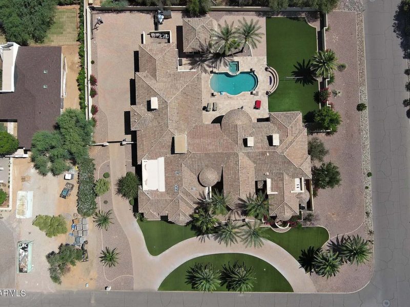 88d5bc4cb99a15ec25185a9a7ad9420a-uncropped_scaled_within_1536_1152